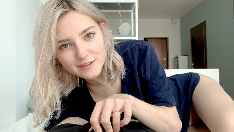 [TeamSkeetXEvaElfie] Eva Elfie (Staying In / 07.05.2020)