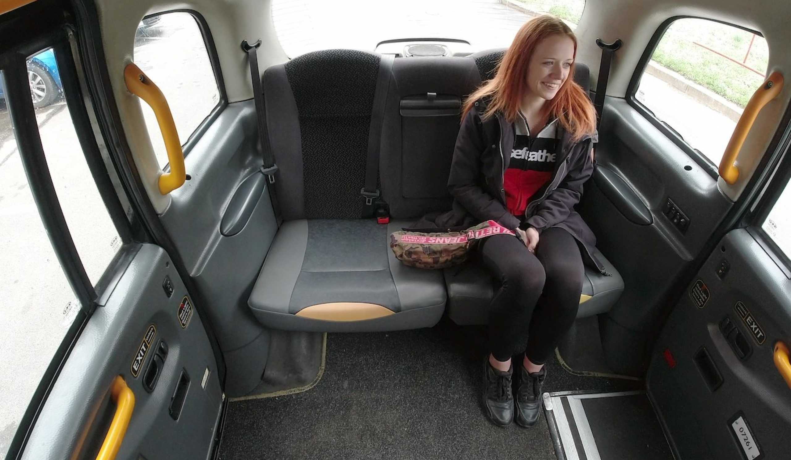 [SexInTaxi] Tiffany Love (I want sex in this taxi / 06.17.2021)