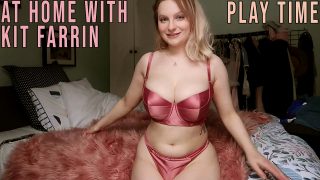 [GirlsOutWest] Kit Farrin (At Home With: Play Time / 10.24.2021)